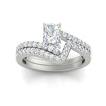 Load image into Gallery viewer, radiant-cut-diamond-wedding-ring-set-in-FDENS3007RA-NL-WG
