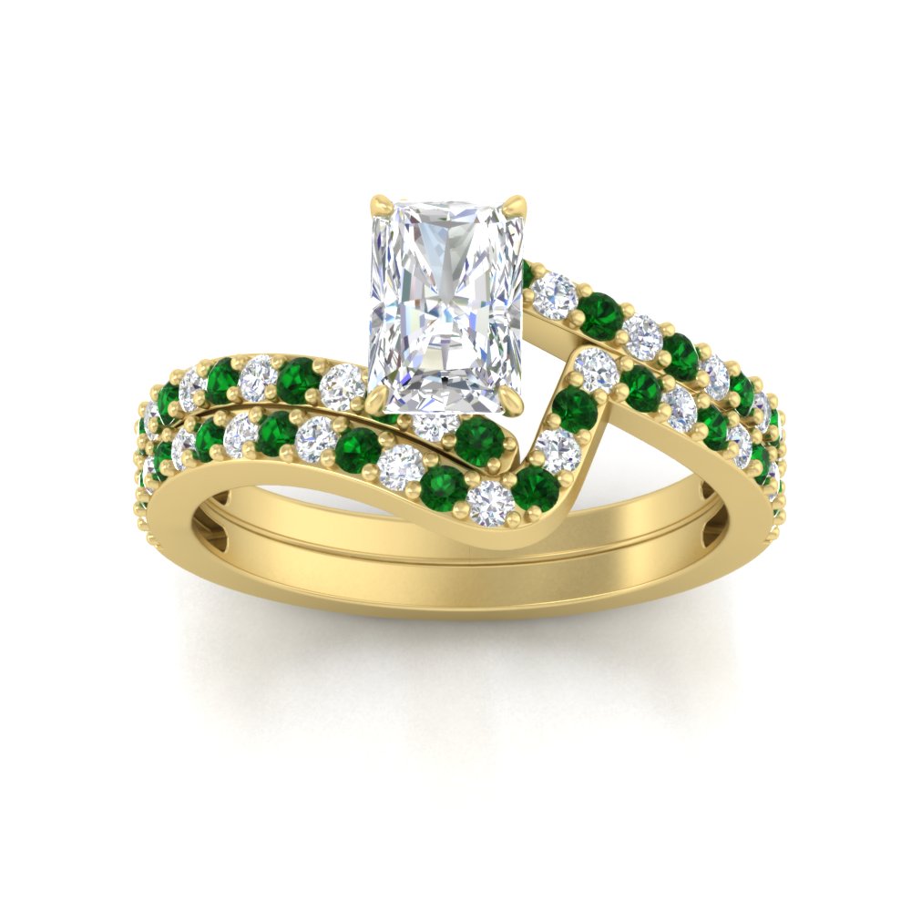 radiant-cut-diamond-wedding-ring-set-with-emerald-in-FDENS3007RAGEMGR-NL-YG