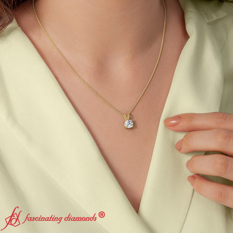 round-4-prong-solitaire-diamond-1-carat-pendant-in-FDPD8469ANGLE1-RO-yg.jpg?v=1765777908