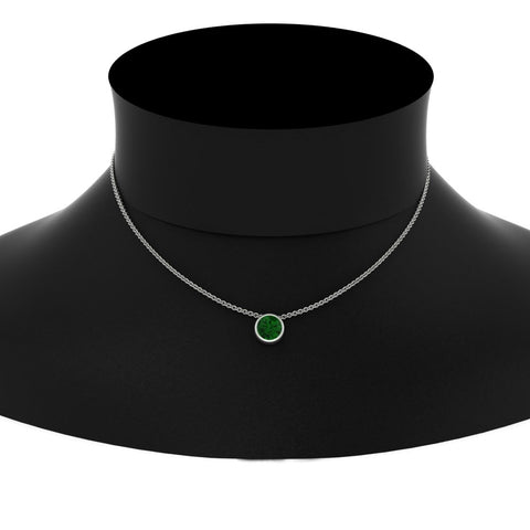 round-bezel-solitaire-emerald-half-carat-pendant-in-white-gold-FD-PD10538ROGEMGRNECK-NL-0.50CT-WG