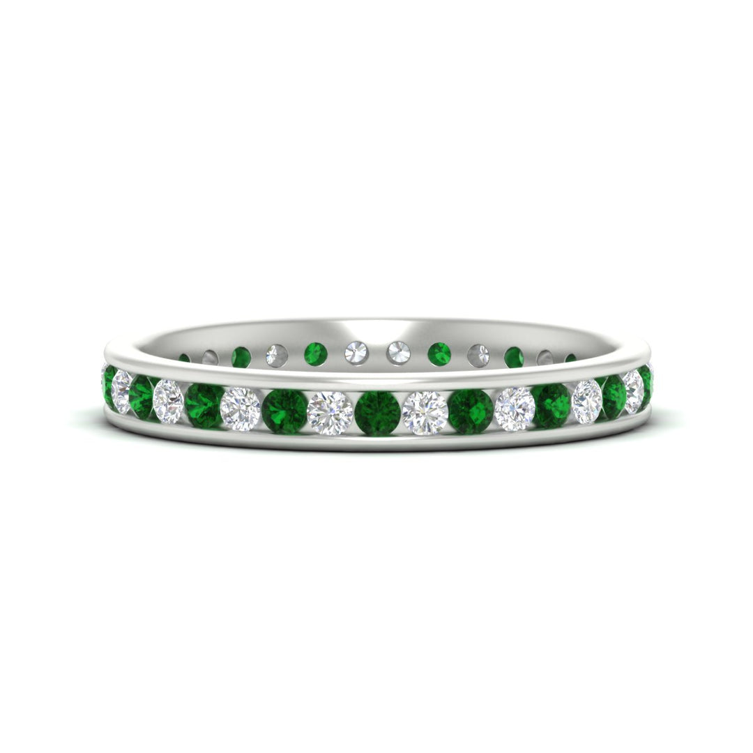 round-channel-set-eternity-band-with-emerald-in-white-gold-fdewb158gemgrsleep-nl-wg