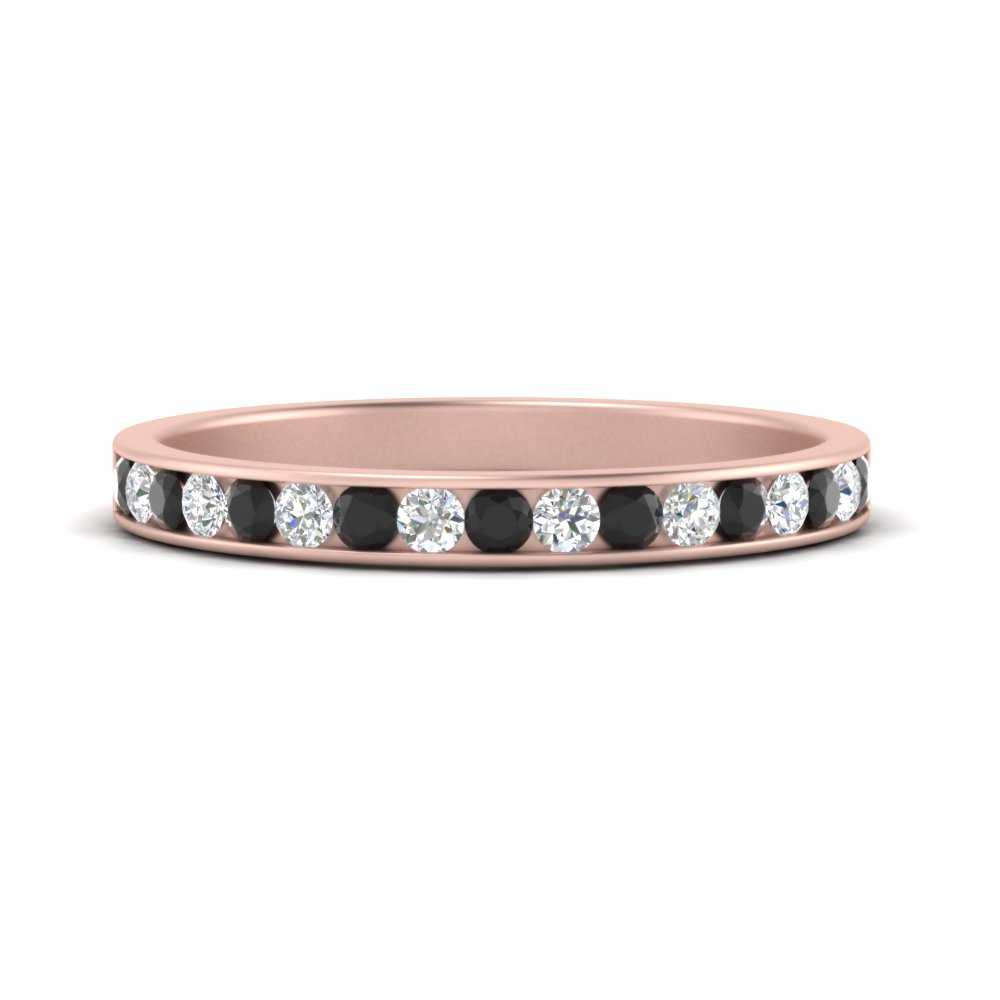 round-channel-stacking-band-with-black-diamond-in-rose-gold-FD122981BGBLACKANGLE3-NL-RG.jpg