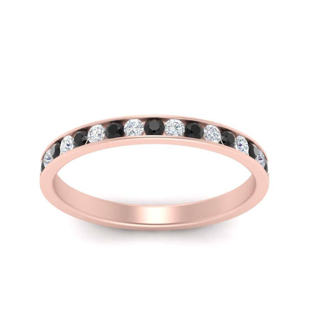 round-channel-stacking-band-with-black-diamond-in-rose-gold-FD122981BGBLACKANGLE3-NL-RG.jpg