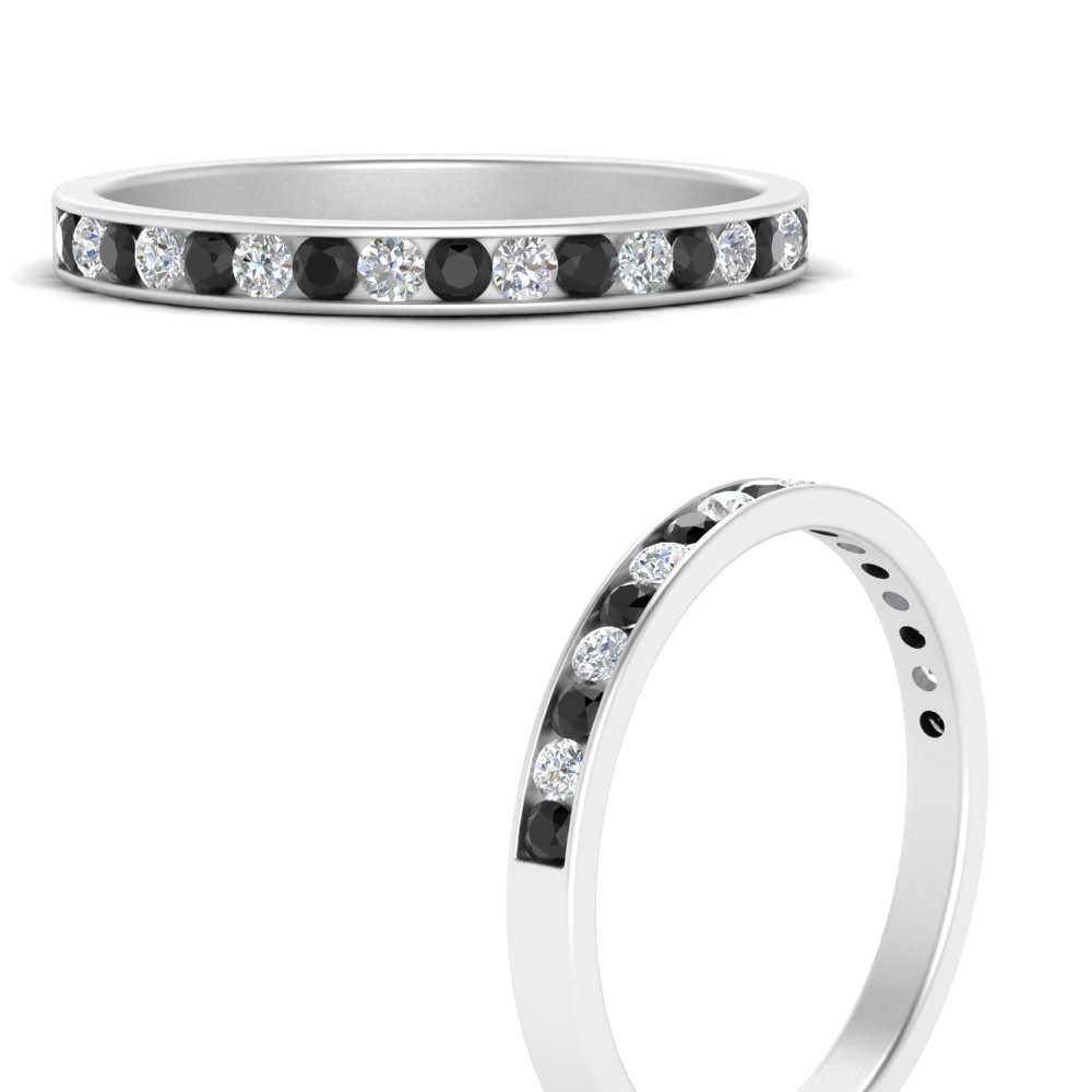 round-channel-stacking-band-with-black-diamond-in-white-gold-FD122981BGBLACKANGLE3-NL-WG.jpg