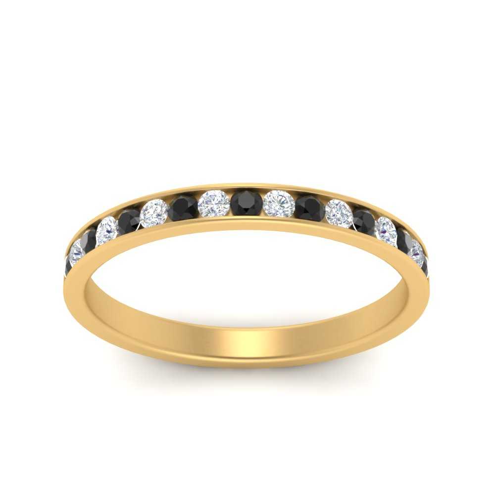 round-channel-stacking-band-with-black-diamond-in-yellow-gold-FD122981BGBLACKANGLE3-NL-YG.jpg