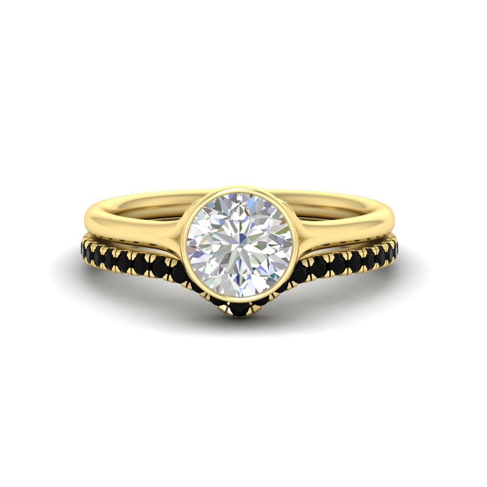 round-cut-bezel-solitaire-ring-with-black-diamond-band-in-yellow-gold-FD11229ROGBLACK-NL-YG.jpg?v=1758702903