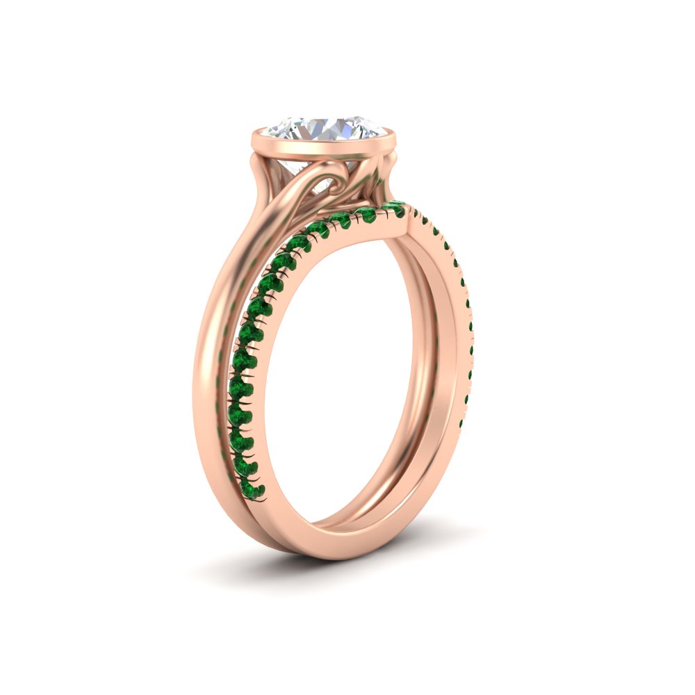 round-cut-bezel-solitaire-ring-with-emerald-band-in-rose-gold-FD11229ROGEMGRANGLE2-NL-RG.jpg?v=1758702902
