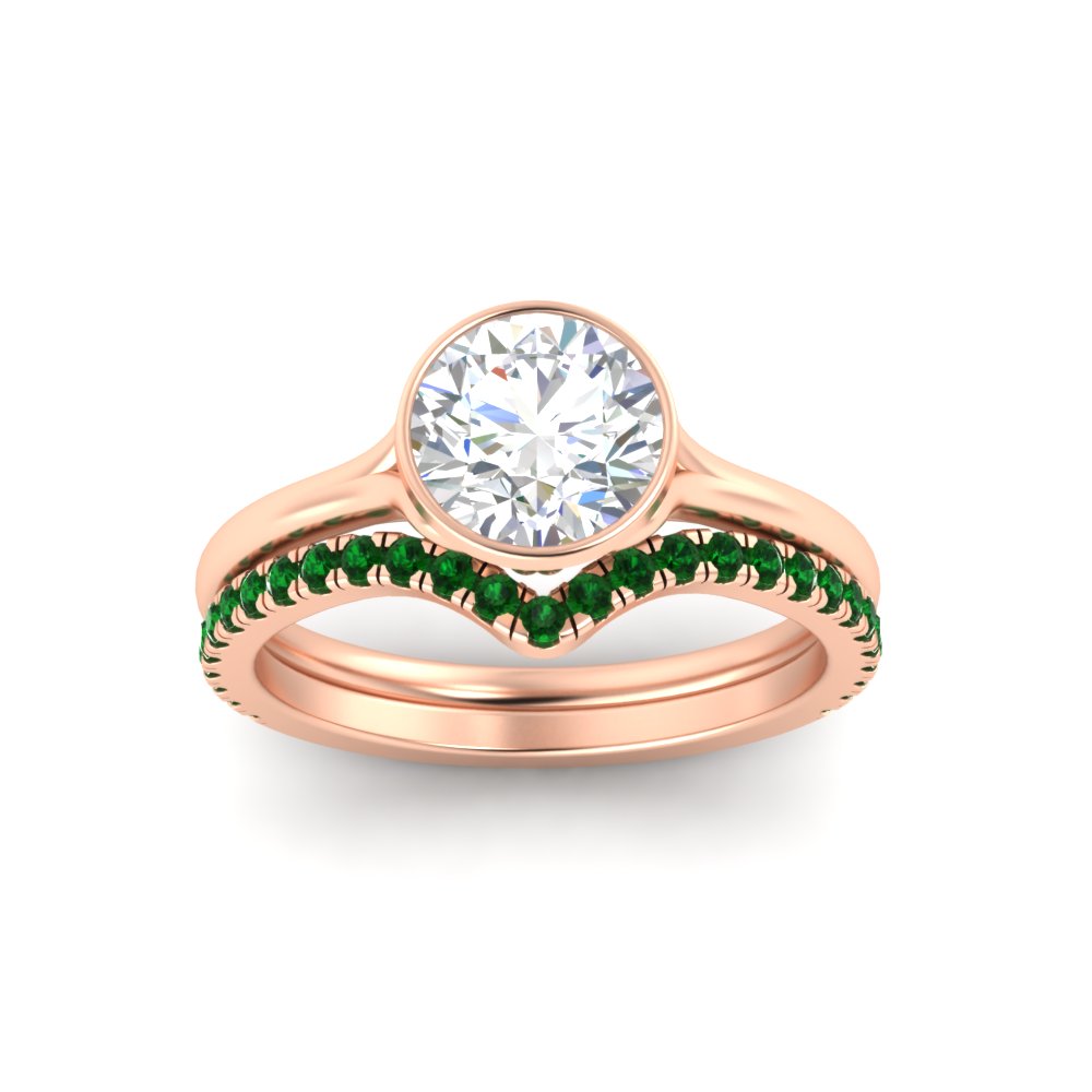 round-cut-bezel-solitaire-ring-with-emerald-band-in-rose-gold-FD11229ROGEMGRANGLE5-NL-RG_83841547-ad73-4c59-9e55-e7e09eb2a5d4.jpg?v=1758702963