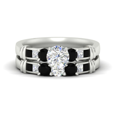 round-cut-bridal-ring-set-with-black-diamond-princess-channel-accents-in-white-gold-fdens286rogblacksleep-nl-wg.jpg