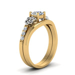 Load image into Gallery viewer, round-cut-diamond-celtic-wedding-set-in-14K-yellow-gold-FDENS2255B3ROANGLE2-NL-YG?v=1756976789

