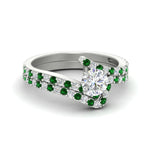 Load image into Gallery viewer, round-cut-diamond-wedding-ring-set-with-emerald-in-FDENS3007ROGEMGR-NL-WG
