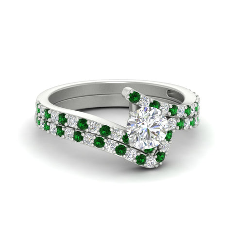 round-cut-diamond-wedding-ring-set-with-emerald-in-FDENS3007ROGEMGR-NL-WG