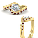 Load image into Gallery viewer, round-cut-swirl-ruby-wedding-band-set-in-yellow-gold-fdens7806rogrudrangle3-nl-yg.jpg?v=1759906354