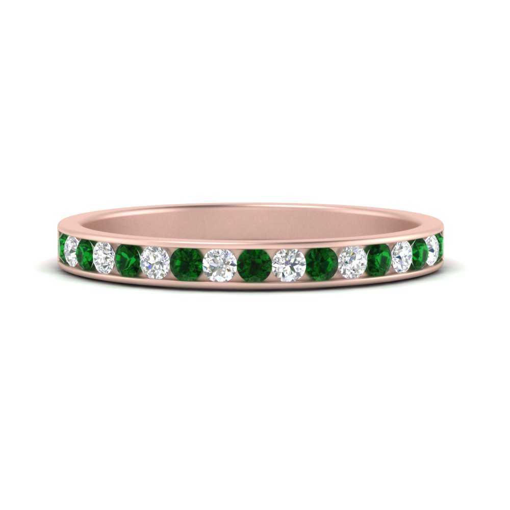 round-diamond-channel-stacking-band-with-emerald-in-rose-gold-FD122981BGEMGRANGLE3-NL-RG.jpg