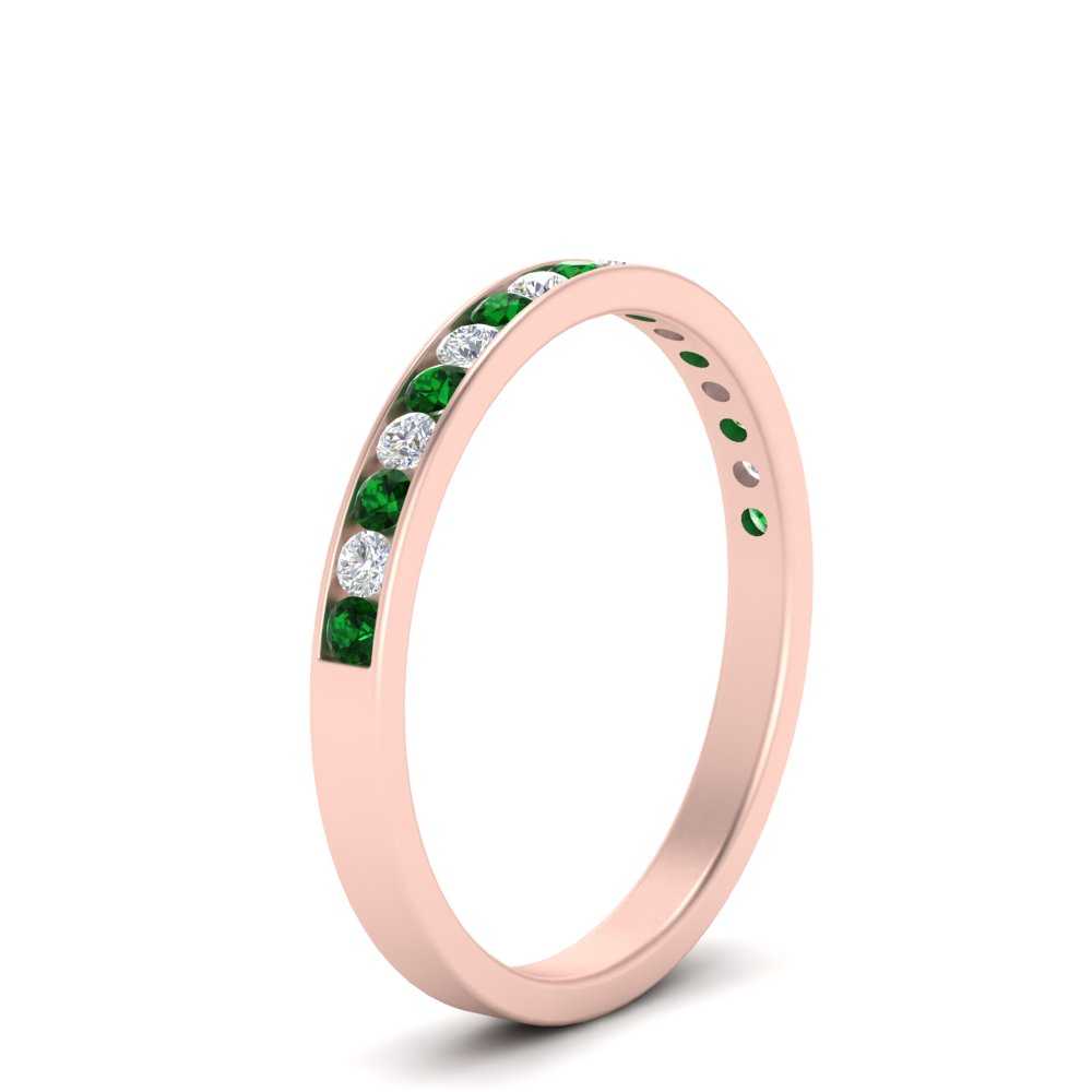 round-diamond-channel-stacking-band-with-emerald-in-rose-gold-FD122981BGEMGRANGLE3-NL-RG.jpg