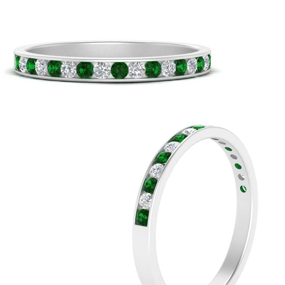round-diamond-channel-stacking-band-with-emerald-in-white-gold-FD122981BGEMGRANGLE3-NL-WG.jpg