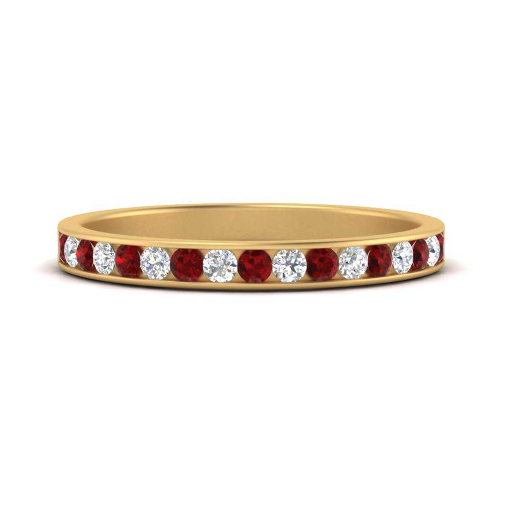 round-diamond-channel-stacking-band-with-ruby-in-yellow-gold-FD122981BGRUDRANGLE3-NL-YG.jpg