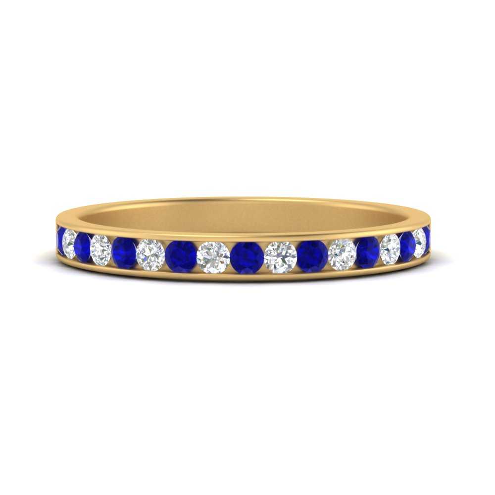 round-diamond-channel-stacking-band-with-sapphire-in-yellow-gold-FD122981BGSABLANGLE3-NL-YG.jpg