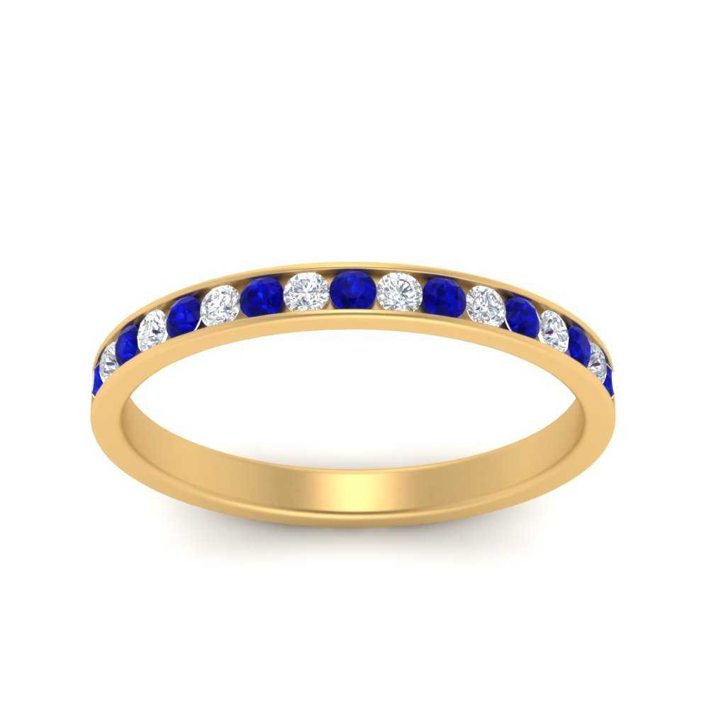 round-diamond-channel-stacking-band-with-sapphire-in-yellow-gold-FD122981BGSABLANGLE3-NL-YG.jpg