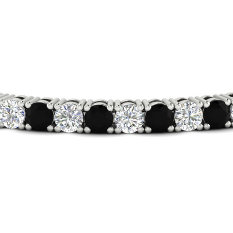 round-diamond-tennis-bracelet-with-black-diamond-7-carat-in-white-gold-fdbrc8635rogblackangle2-7.00 ct-nl-wg