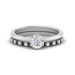 Load image into Gallery viewer, round-solitaire-engagement-ring-with-black-diamond-band-in-FD9334ROGBLACKANGLE3-NL-WG-B1
