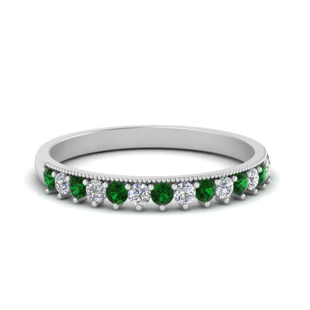 round-stacking-diamond-ring-with-emerald-in-white-gold-FD123864BGEMGRANGLE3-NL-WG.jpg