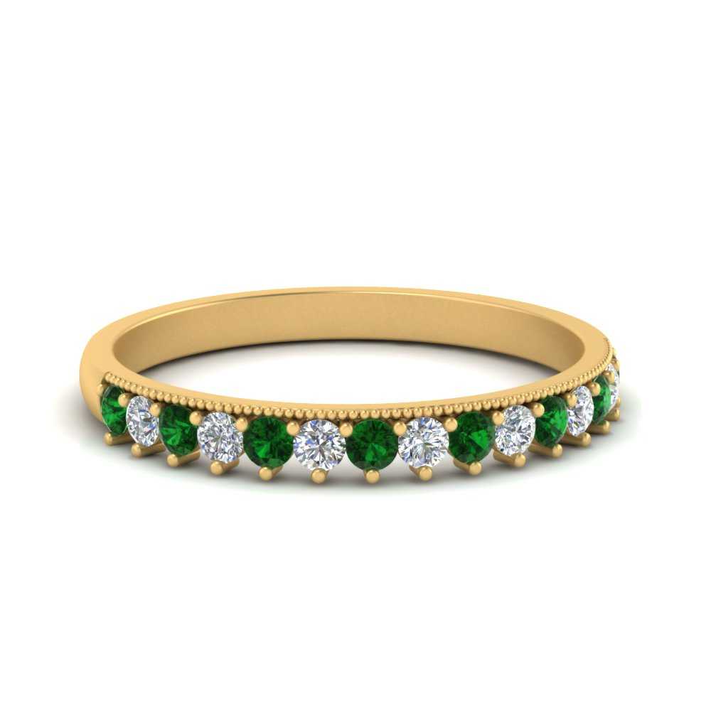 round-stacking-diamond-ring-with-emerald-in-yellow-gold-FD123864BGEMGRANGLE3-NL-YG.jpg