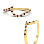 Load image into Gallery viewer, ruby-curved-swirl-wedding-band-in-yellow-gold-fdens7806robgrudrangle3-nl-yg.jpg?v=1759992439
