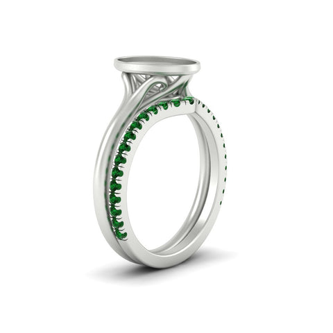 semi-mount-solitaire-ring-with-emerald-band-in-white-gold-FD11229SMGEMGRANGLE2-NL-WG.jpg?v=1758702971