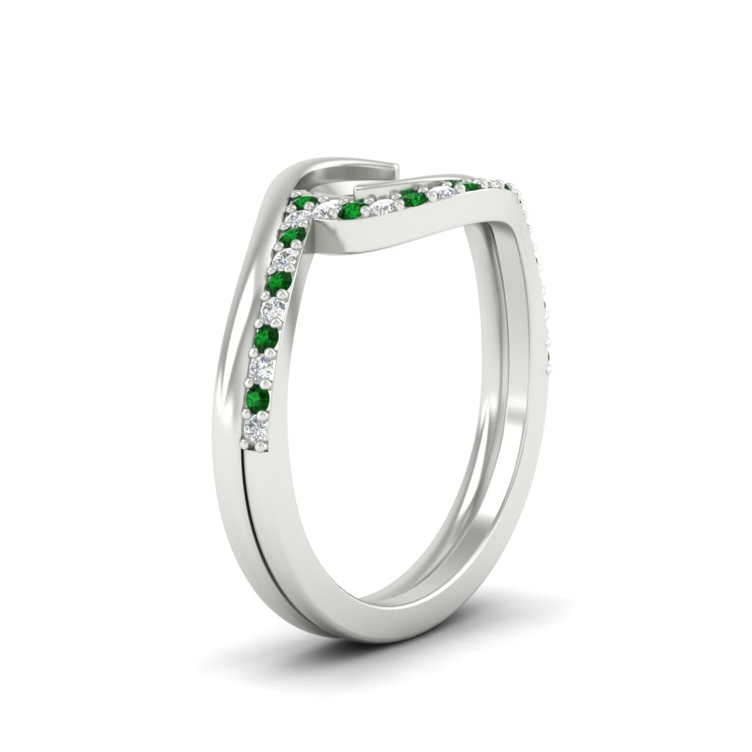 semi-mount-swirl-emerald-wedding-band-set-in-white-gold-fdens7806smgemgrangle2-nl-wg.jpg?v=1759906665