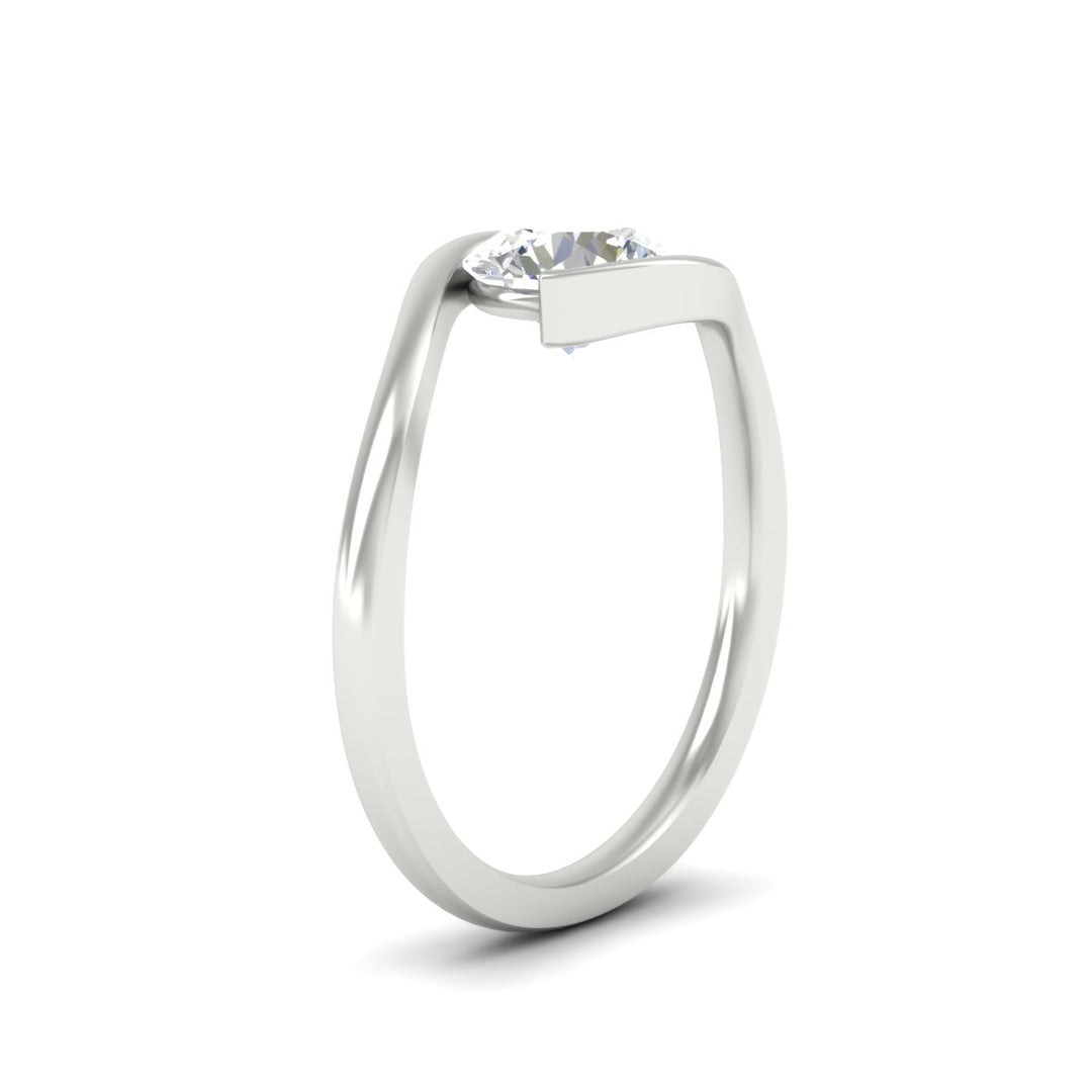 swirl-round-cut-solitaire-engagement-ring-in-white-gold-fdens7806rorangle2-nl-wg.jpg?v=1759836669