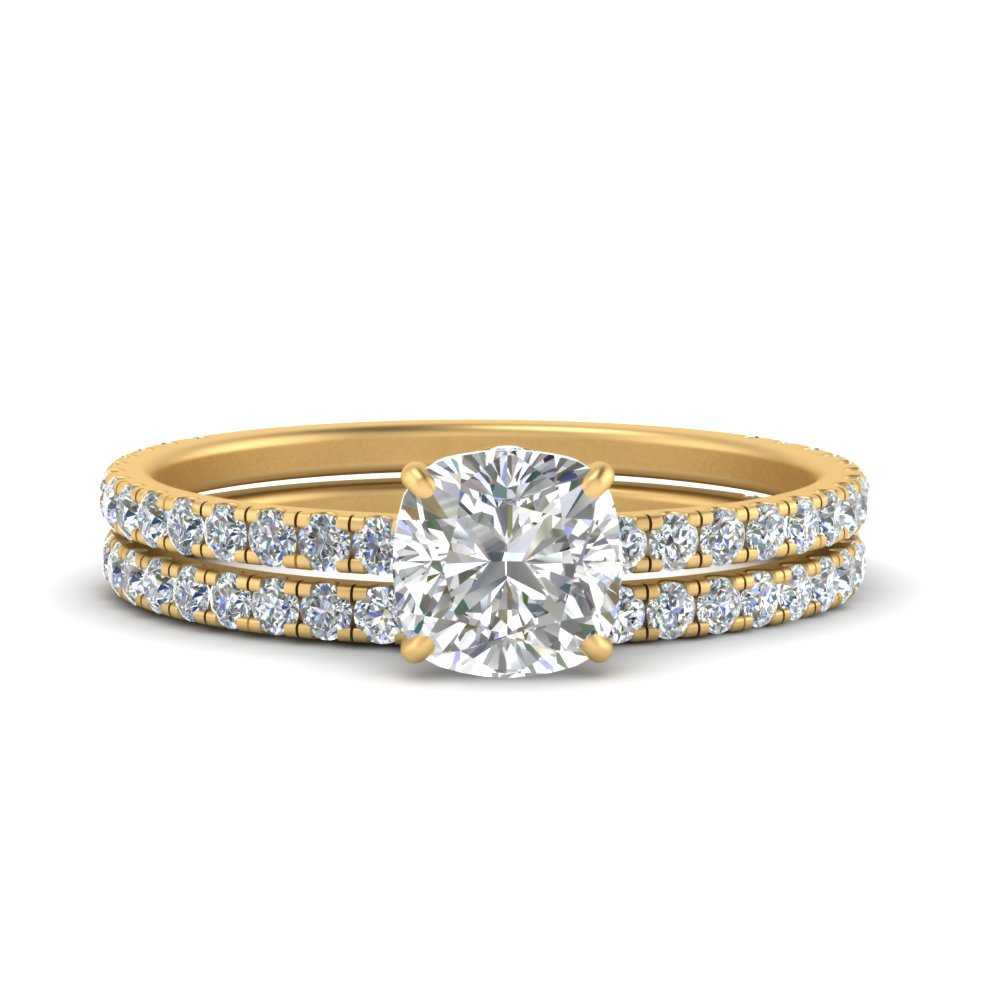 three-quarter-cushion-cut-diamond-gallery-bridal-ring-set-in-FD9168CUANGLE3-NL-YG