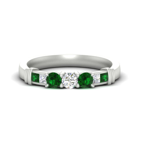 three-stone-channel-set-emerald-band-in-white-gold-fdens286bgemgrsleep-nl-wg.jpg