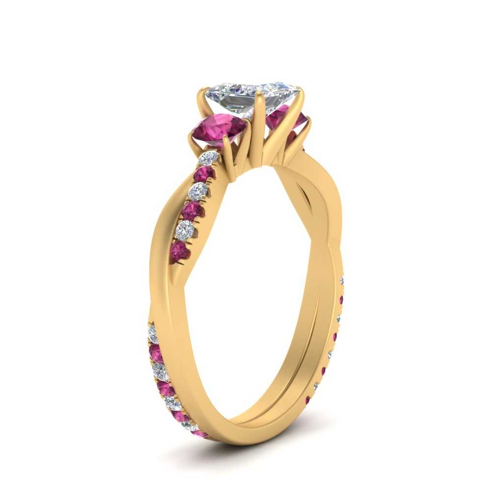 three-stone-twisted-princess-cut-vine-diamond-ring-with-pink-sapphire-in-yellow-gold-FDENS3301PRRGSADRPI-NL-YG.jpg