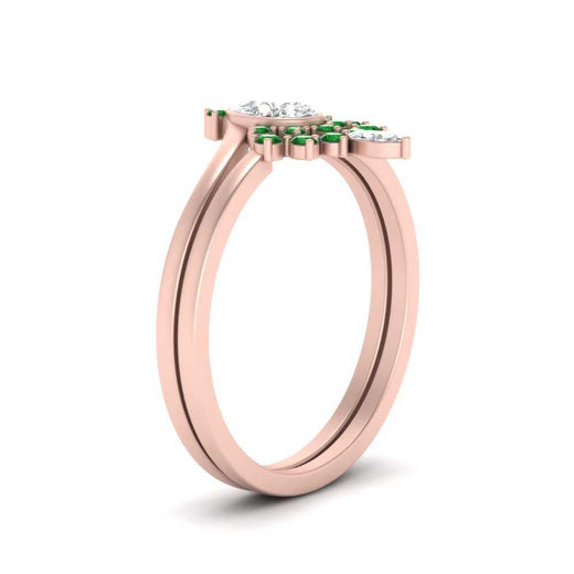 tiara-pear-bezel-emerald-wedding-ring-set-in-rose-gold-FD1046PEGEMGRANGLE2-NL-RG?v=1761911422