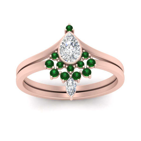 tiara-pear-bezel-emerald-wedding-ring-set-in-rose-gold-FD1046PEGEMGRANGLE5-NL-RG?v=1761911422