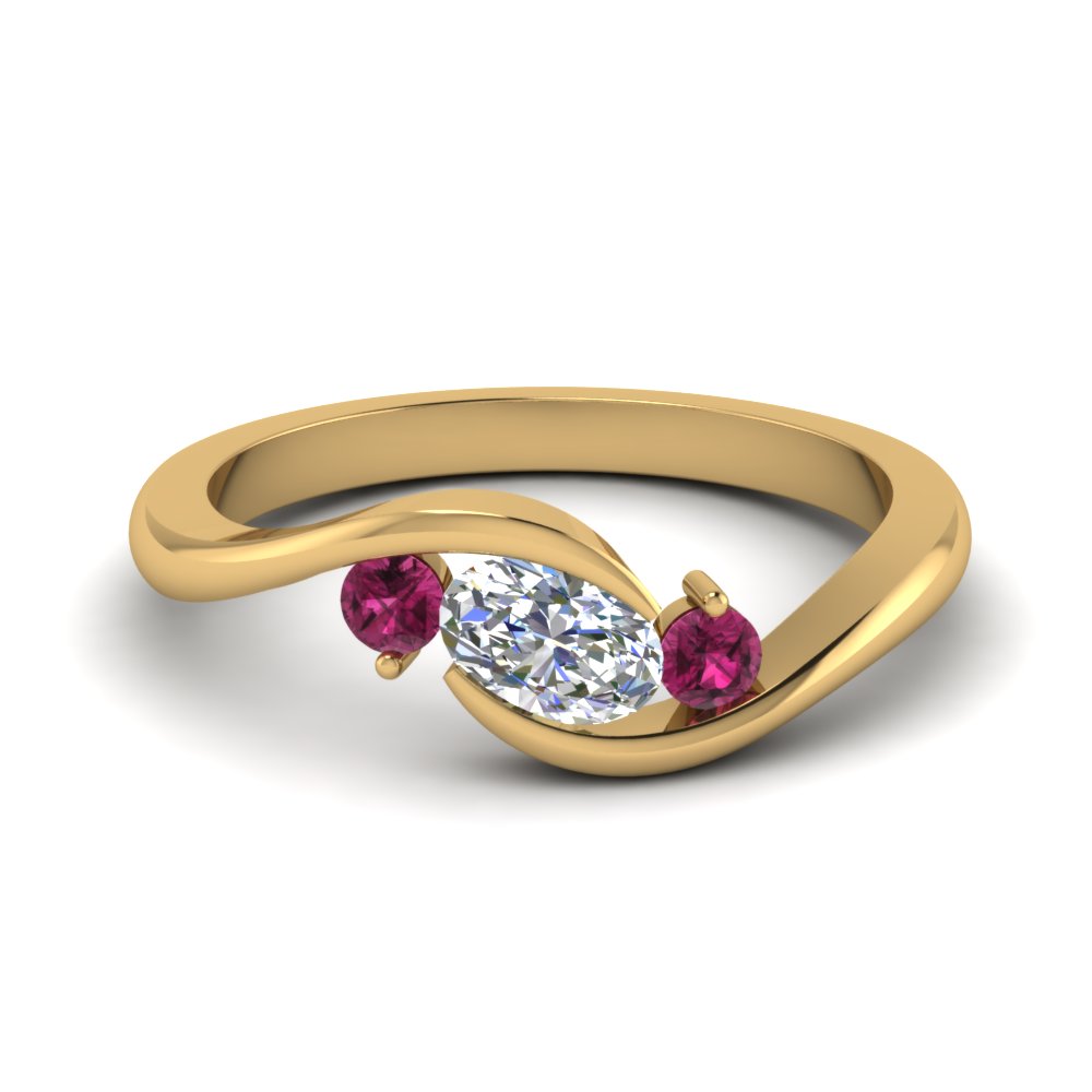 Twist 3 Stone Engagement Ring