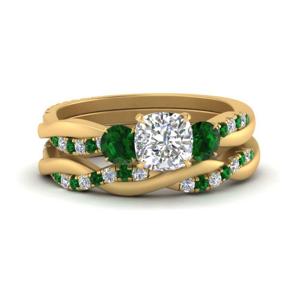 twisted-cushion-diamond-wedding-band-with-emerald-in-yellow-gold-FDENS3301CUGEMGR-NL-YG.jpg
