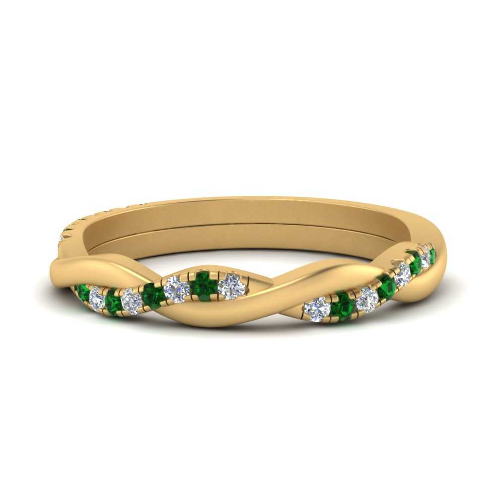 twisted-diamond-wedding-band-with-emerald-in-yellow-gold-FDENS3301BGEMGR-NL-YG.jpg
