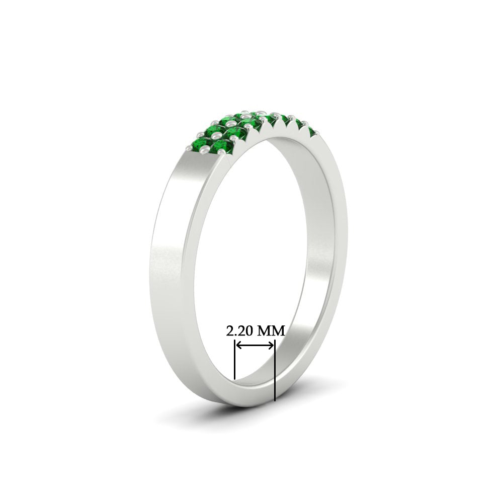 two-line-round-emerald-band-ring-in-white-gold-FD11382BGEMGRANGLE2-0.25CT-NL-WG-HW