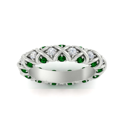 xoxo-eternity-diamond-wedding-band-with-emerald-in-white-gold-FD11380BGEMGRANGLE5-NL-WG