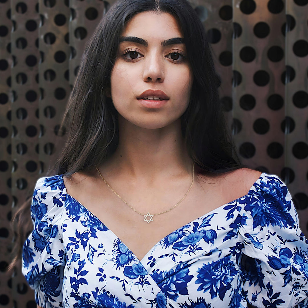 Star Of David Delicate Diamond Pendant