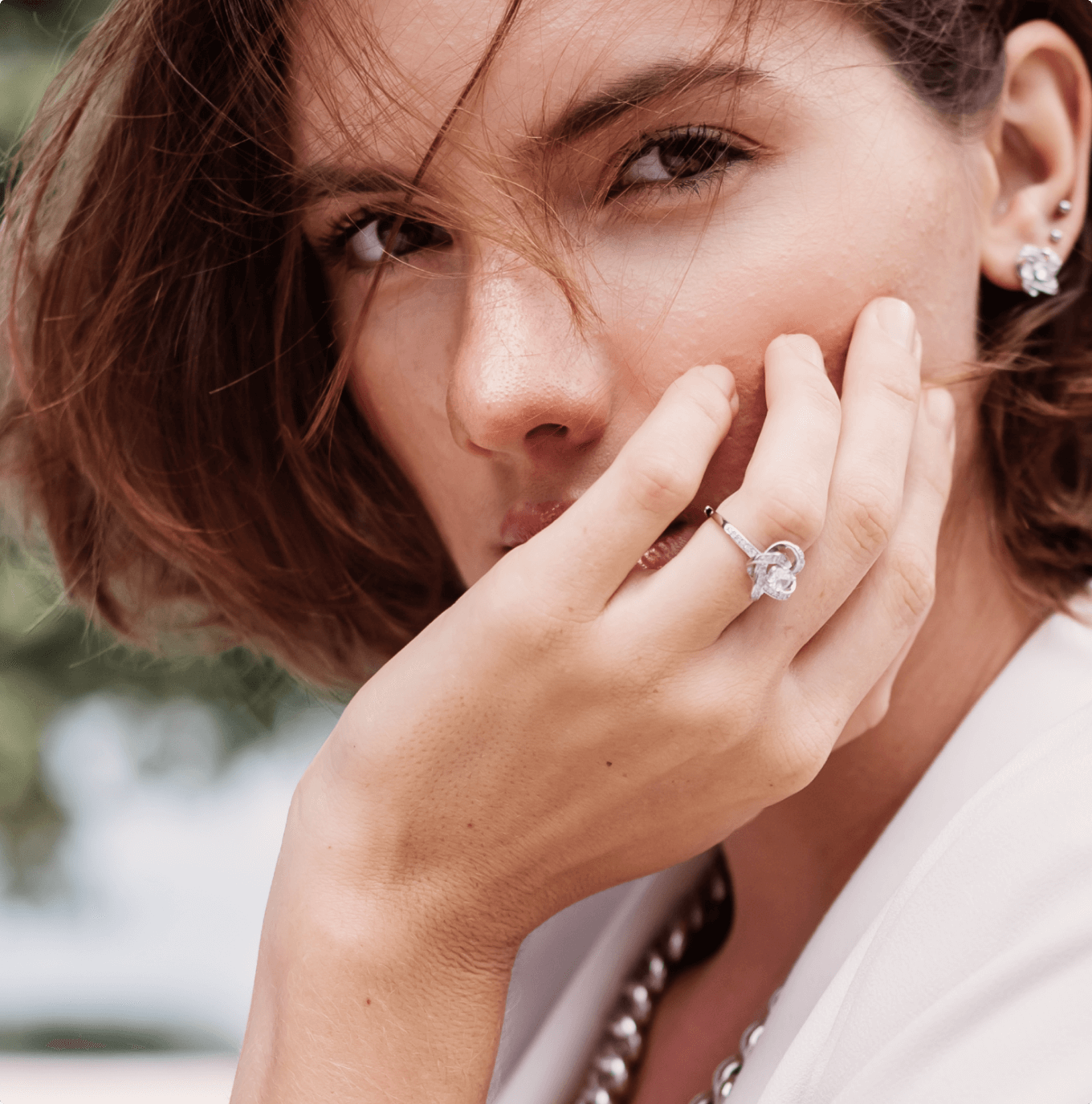 Round Diamond Pave Twist Engagement Ring | Jensen Jewelers